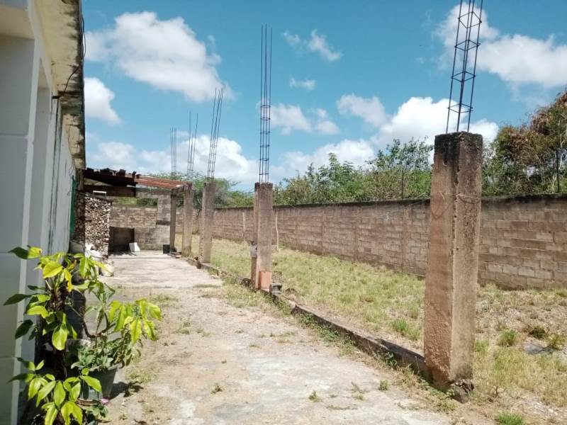 Casa en Tacarigua