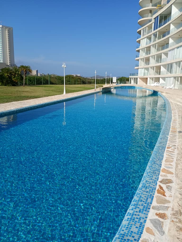 Apartamento en El Morro. Obra blanca