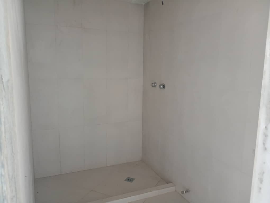 Apartamento en El Morro. Obra blanca