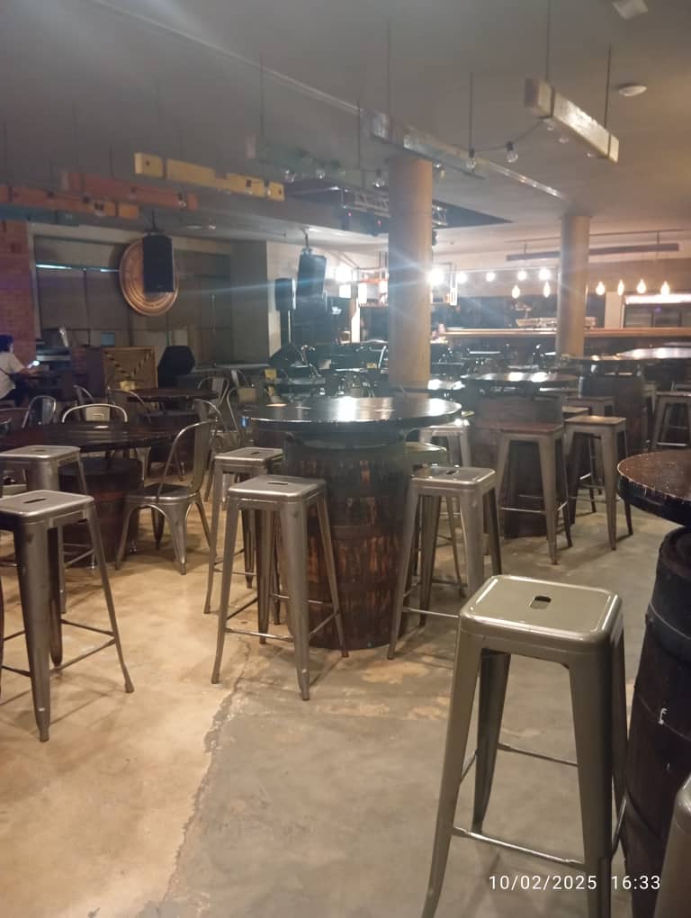 Bar- Rest.- Sala show
