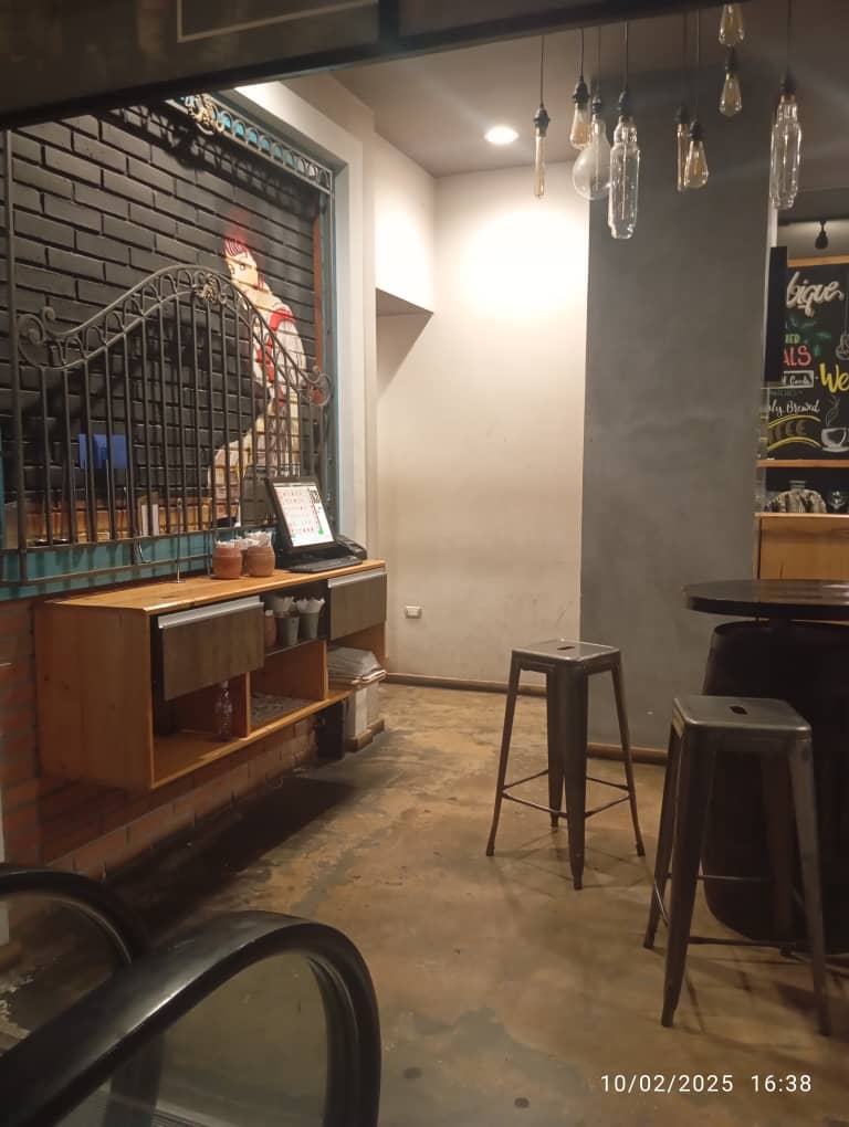 Bar- Rest.- Sala show