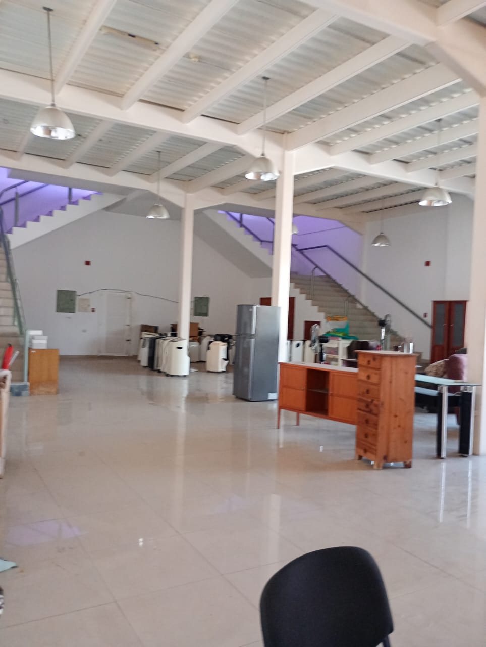 Centro Empresarial en Porlamar. Venta o alquiler 