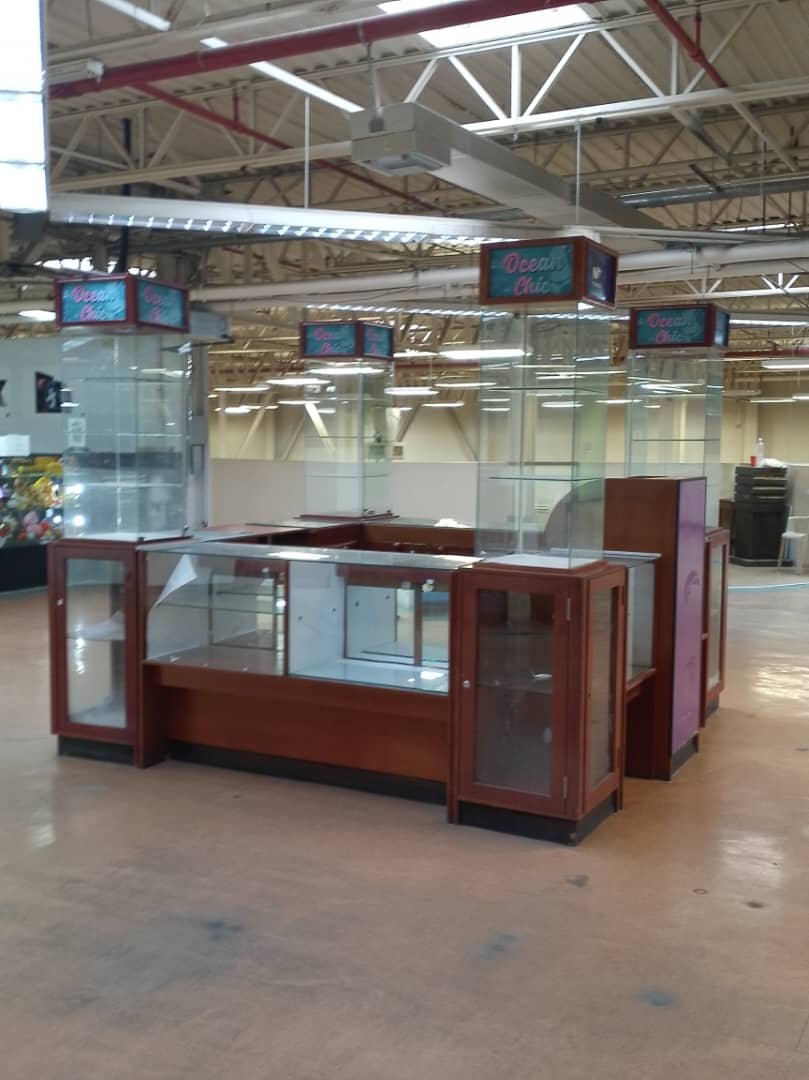 Módulos en Rattan Plaza