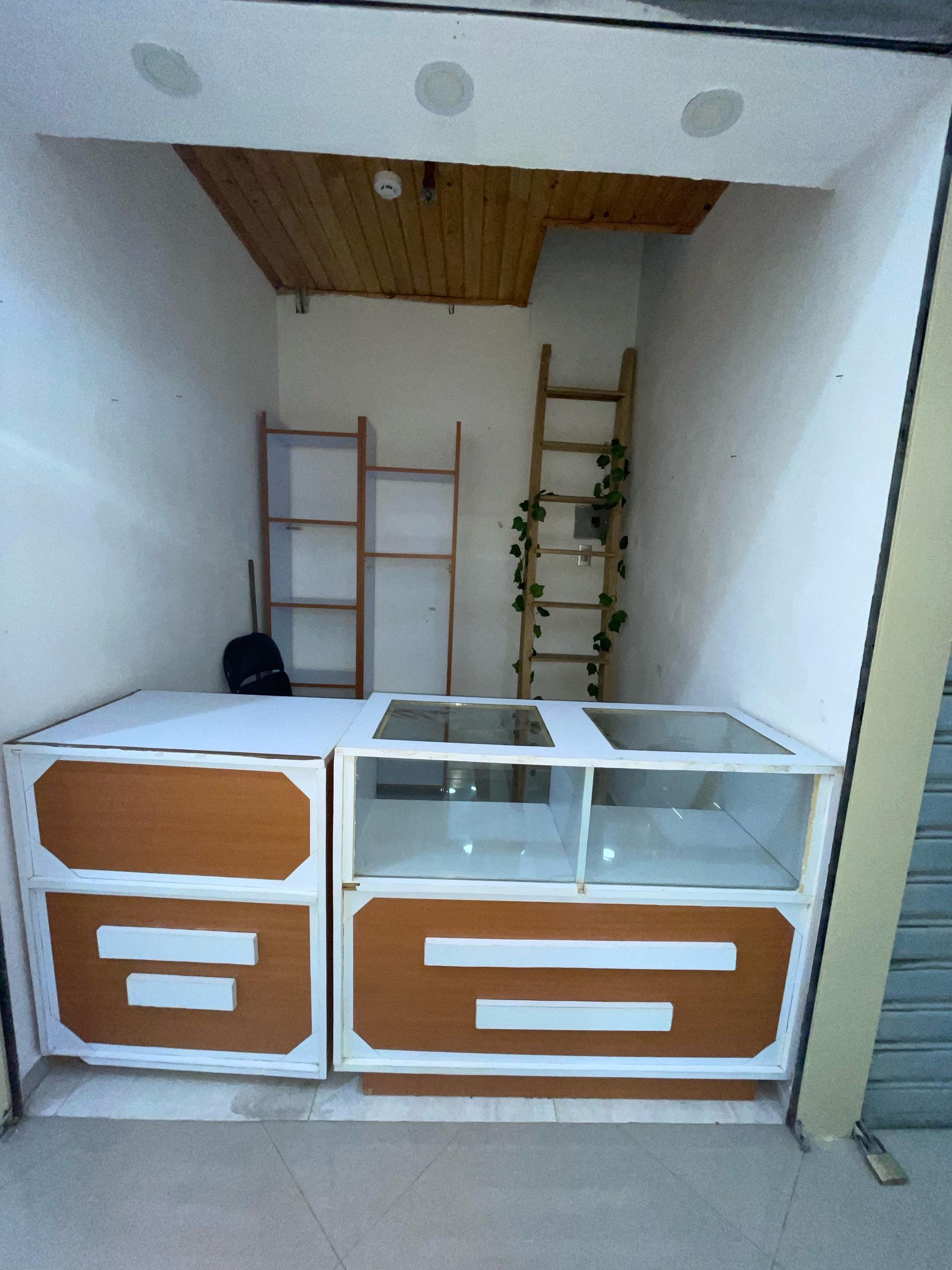 Local en la Av. Terranova