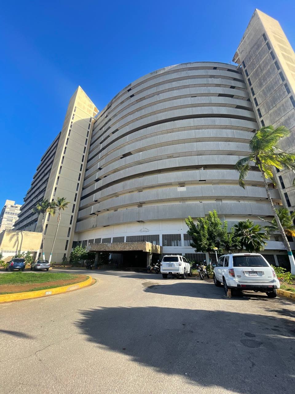 Apartamento en Av. Bolívar 