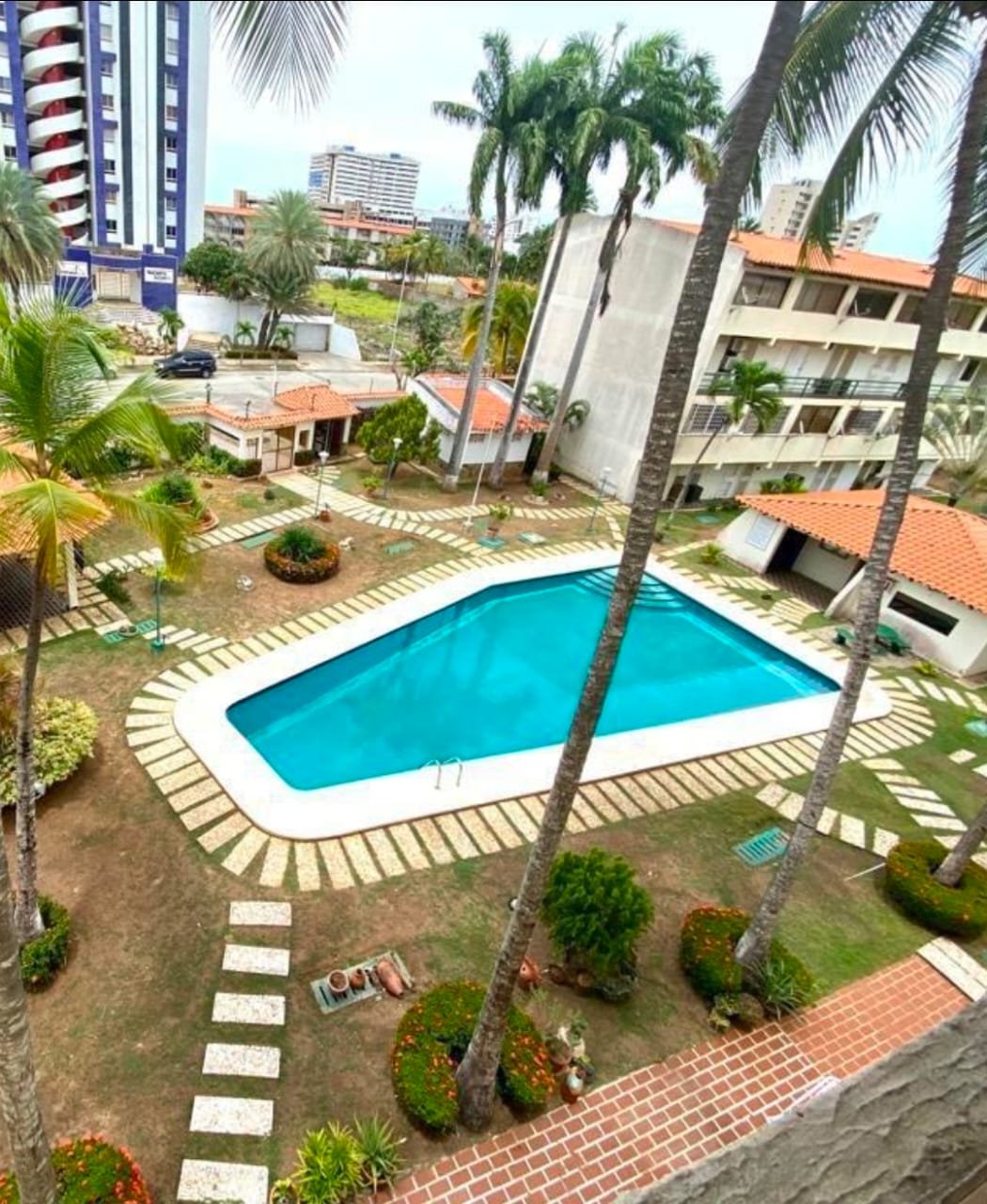Apartamento dúplex en Costa Azul 