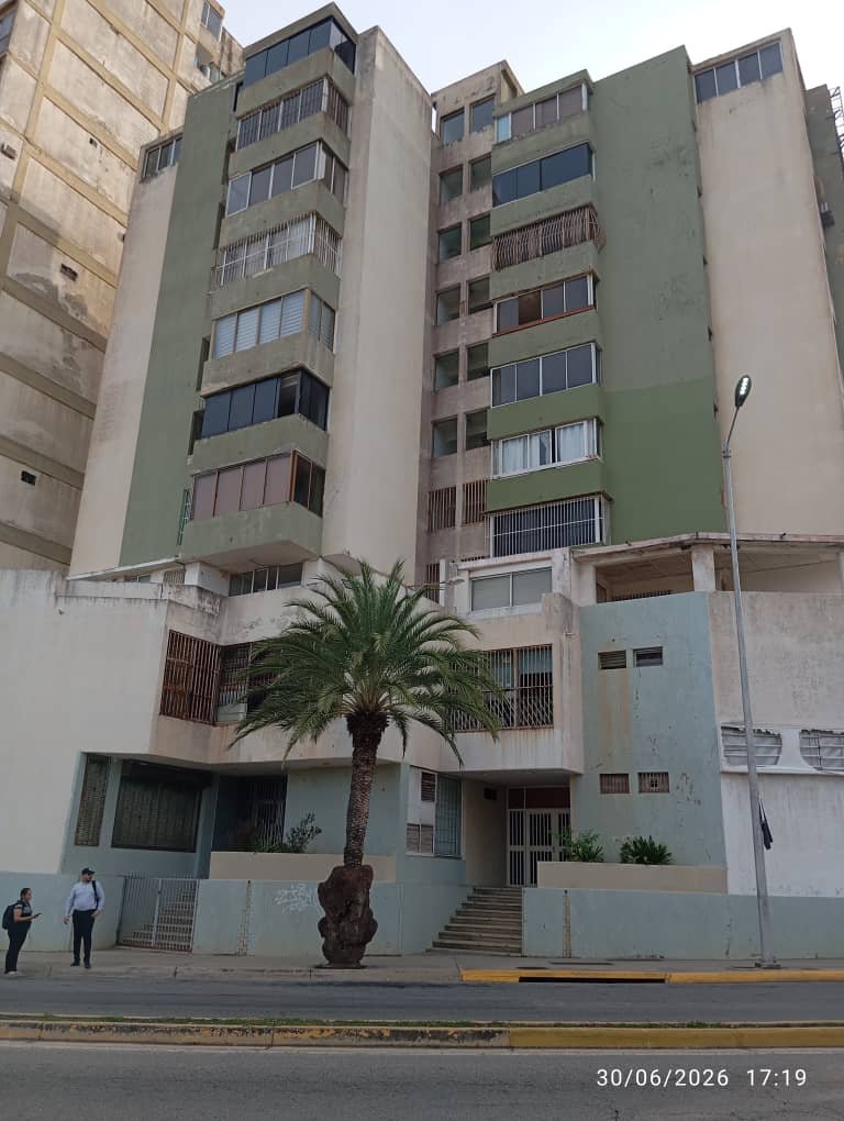 Apartamento en Av. 4 de Mayo 